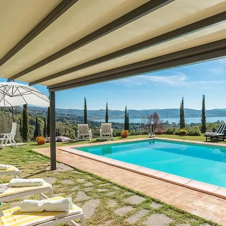 La Martinella 12, Emma Vila *